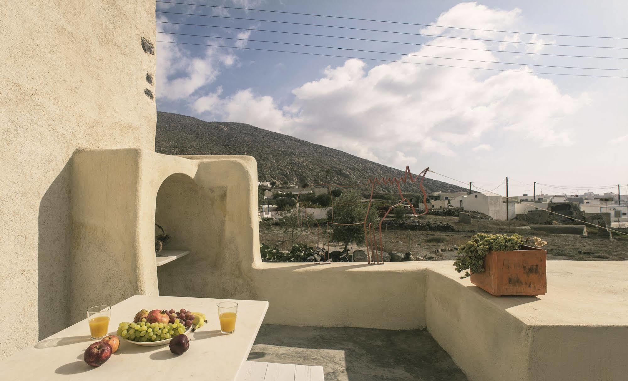 Mesana Traditional Stone Houses Emporio  Exterior photo