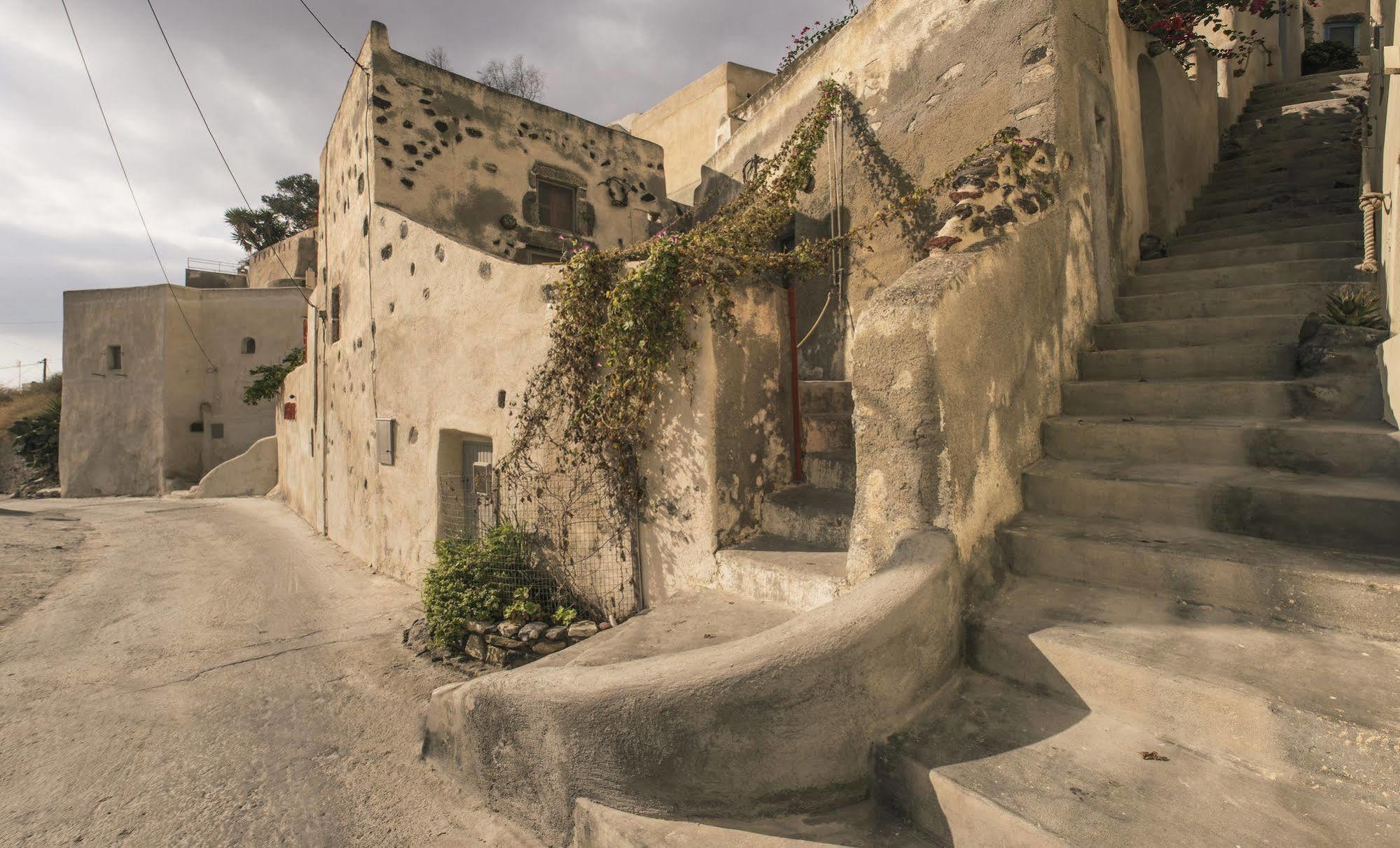 Mesana Traditional Stone Houses Emporio  Exterior photo