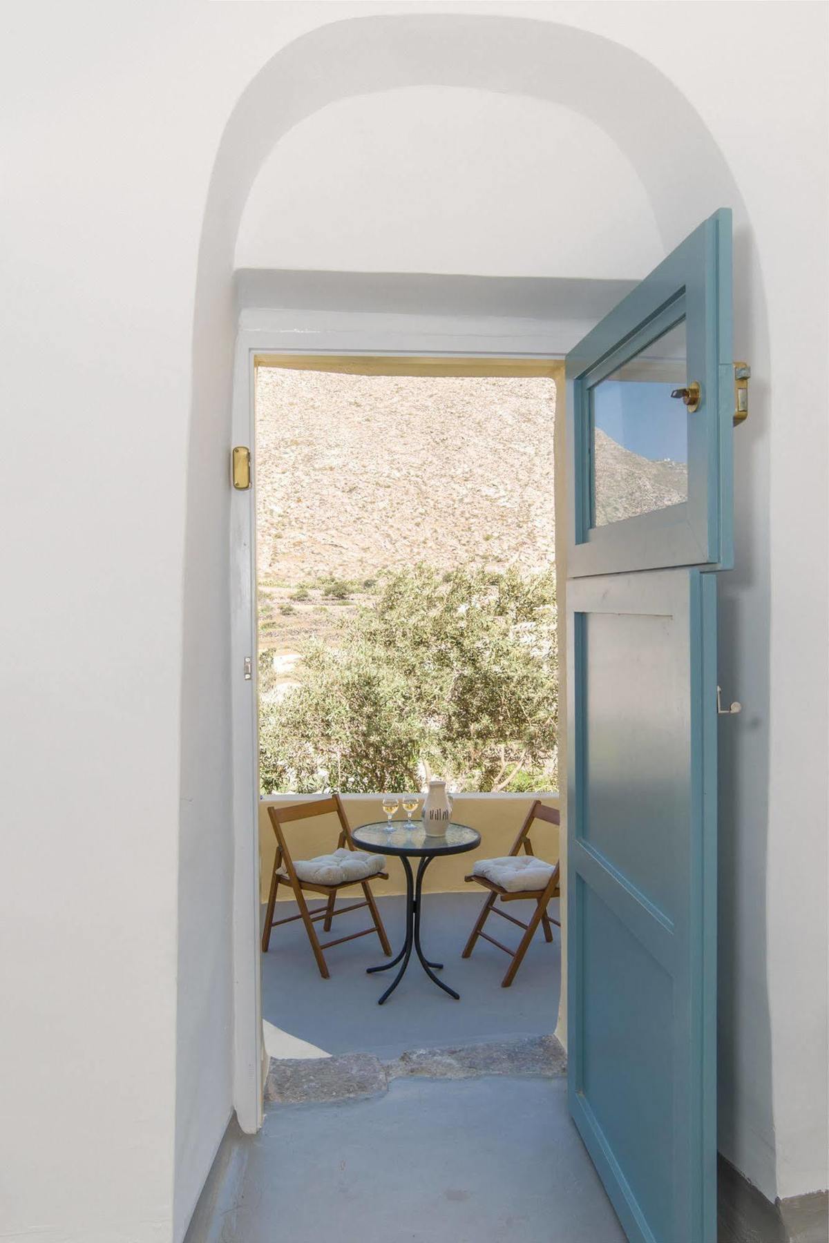Mesana Traditional Stone Houses Emporio  Exterior photo