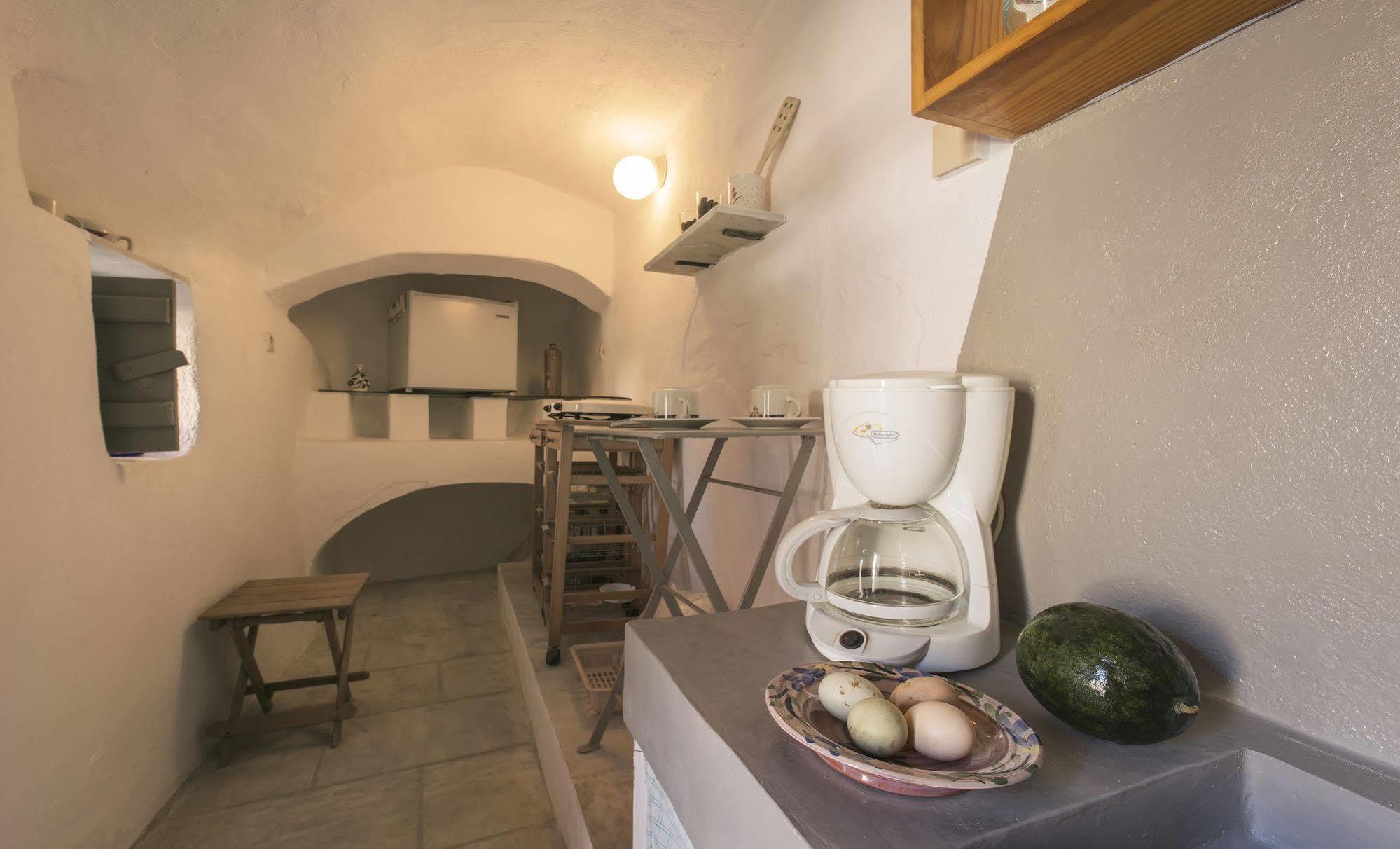 Mesana Traditional Stone Houses Emporio  Exterior photo