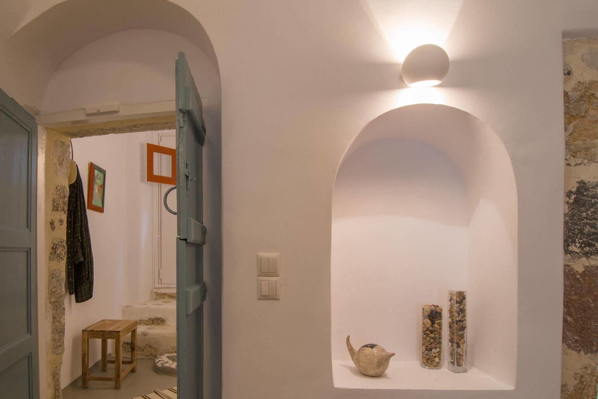 Mesana Traditional Stone Houses Emporio  Exterior photo